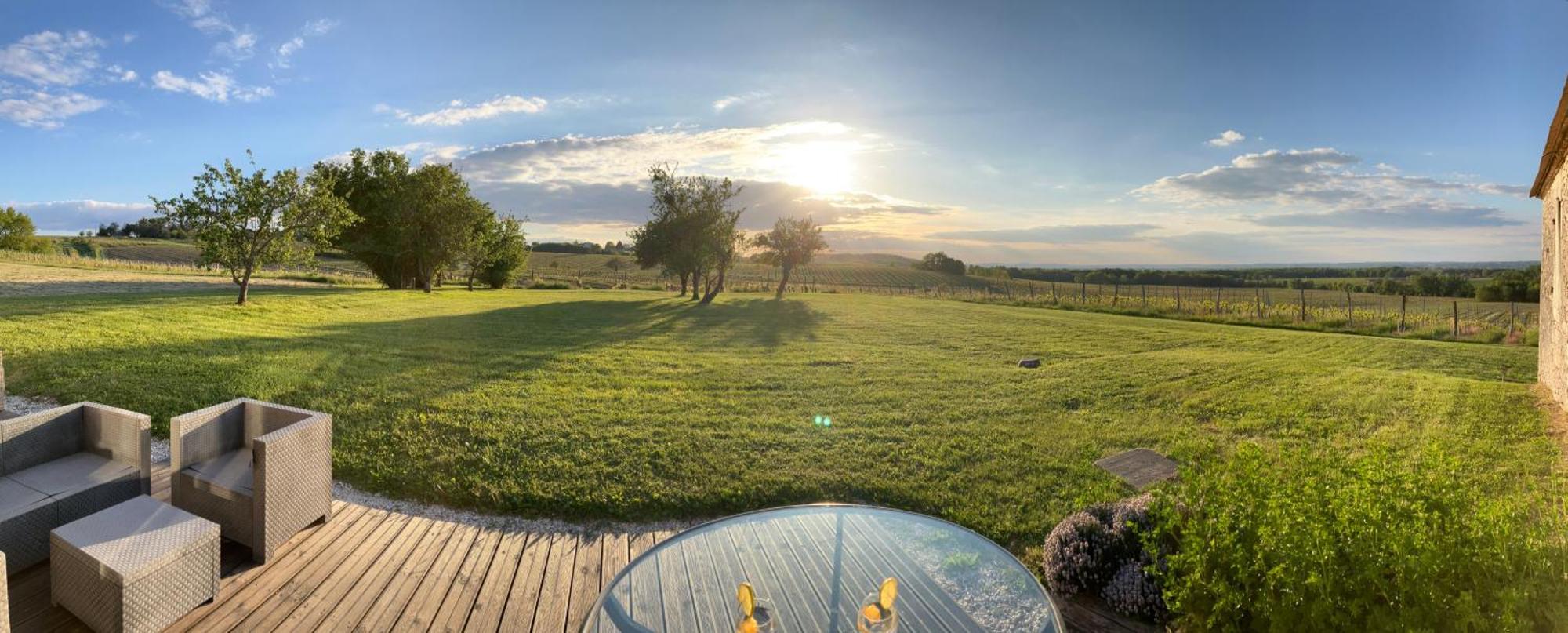 Perigourdine Avec Spa Et Vue Pomport Exterior foto